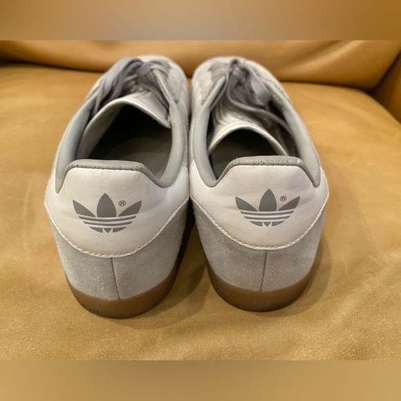 Adidas Gray Suede Sneakers Adidas Gazelle sneaker grey suede finish gum sole - Picture 5 of 10